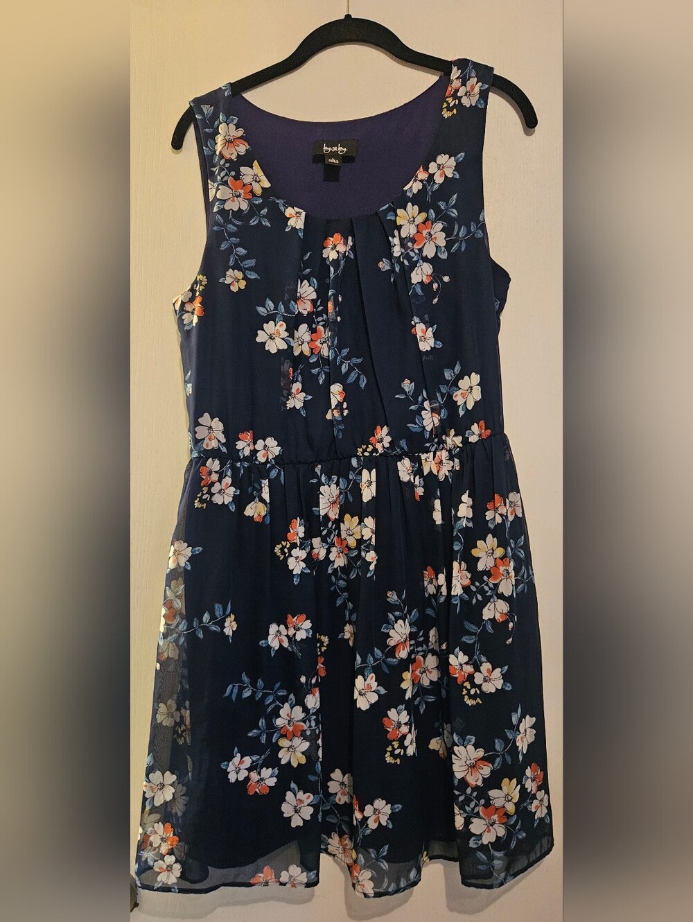 By and By Navy Blue Floral Chiffon Sleeveless Pleated Scoop Neck Dress Size Lg